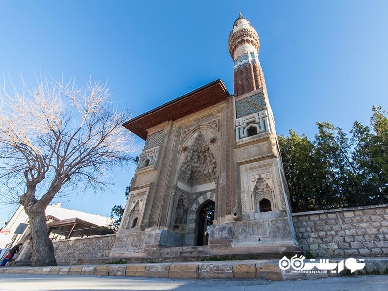 10- صبیحی آتا کولییسی (Sahib-i Ata Külliyesi) 