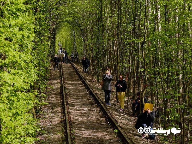 تونل عاشقانه (The Tunnel Of Love)