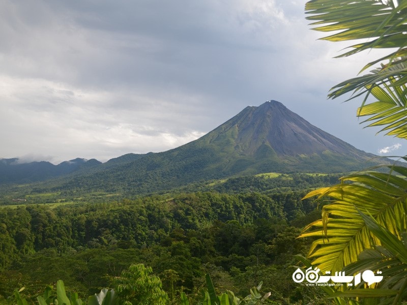 آتشفشان آرنال (Arenal Volcano) در کشور کاستاریکا