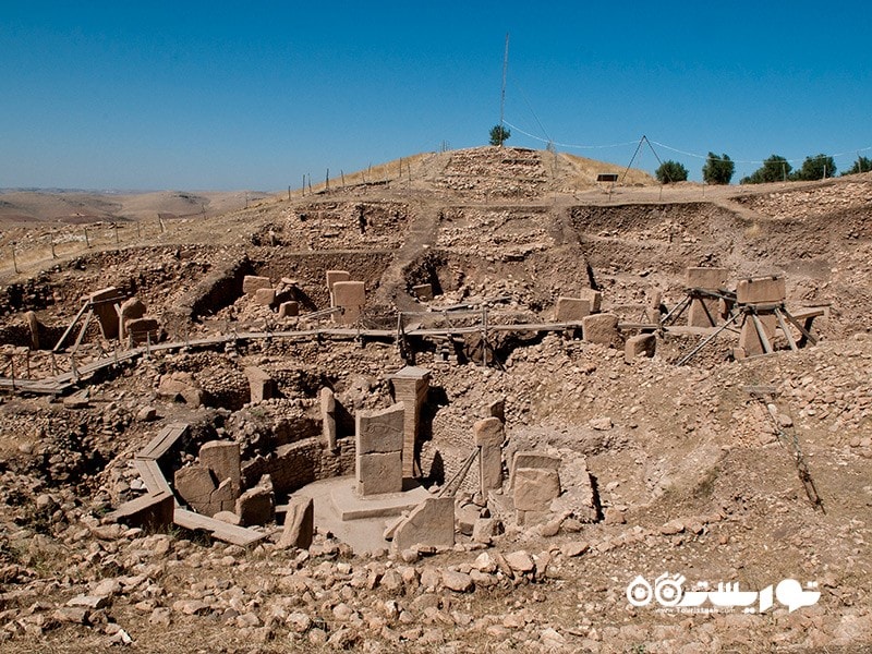 1. تپه گوبلکی (Gobekli Tepe)، حدود 8400 تا 12000 سال پیش از میلاد مسیح
