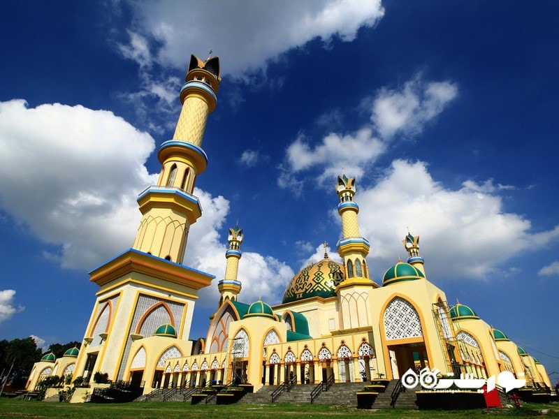 مرکز اسلامی، شهر ماتارام (Mataram City). بزرگترین مسجد در لومبوک