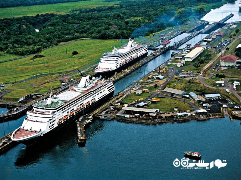 کانال پاناما (the Panama Canal)