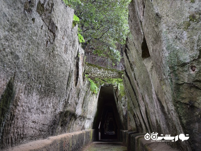 غار ساحره  The Cave of Sibyl