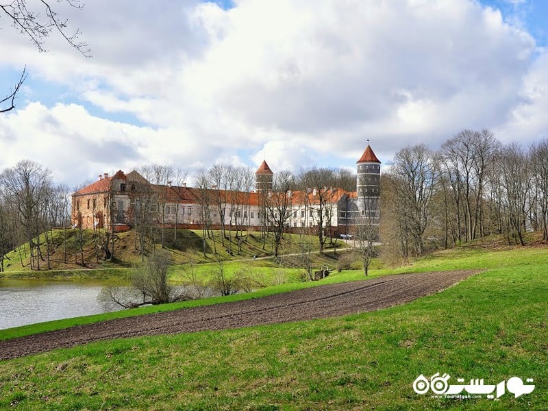 قلعه پانِمونی در لیتوانی