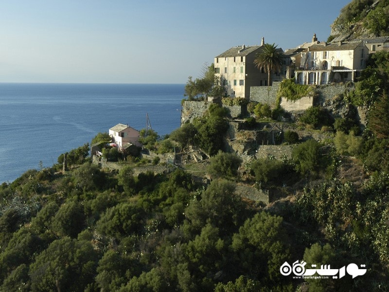 دهکده نونزا (Nonza village)، کپ کُرس (Cap Corse)
