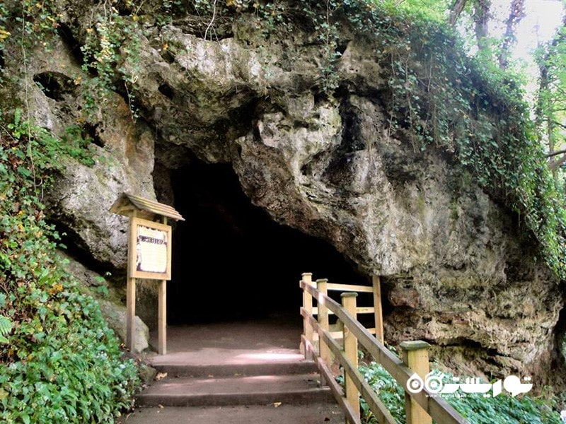 3. غار مادر شیپتون و چاه سنگی، کنرسبورو، انگلستان، بریتانیا