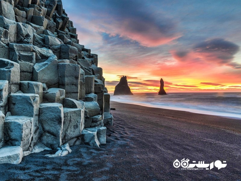 ساحل رِینیس فیارا (Reynisfjara)، ایسلند