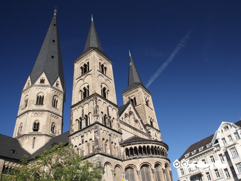 8- بُن مینستِر (Bonn Minster)