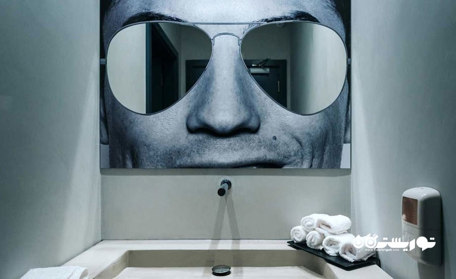 آینه با طرح چهره کریستیانو رونالدو