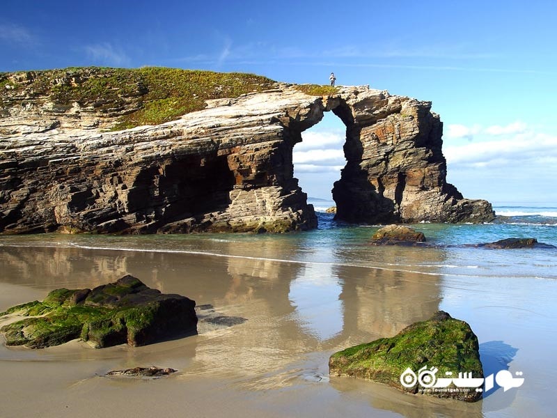 ساحل کِتیدرال (Cathedral Beach)