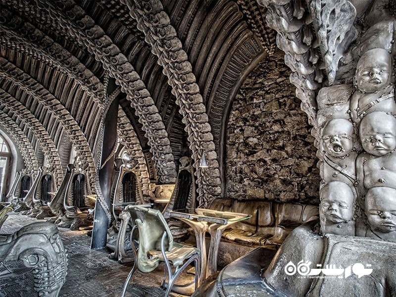 کافه موزه هانس رودولف گیگِر (Hr Giger Museum Bar)