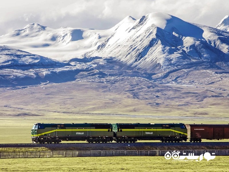 2. راه آهن کینگهای-تبت (Qinghai–Tibet Railway)