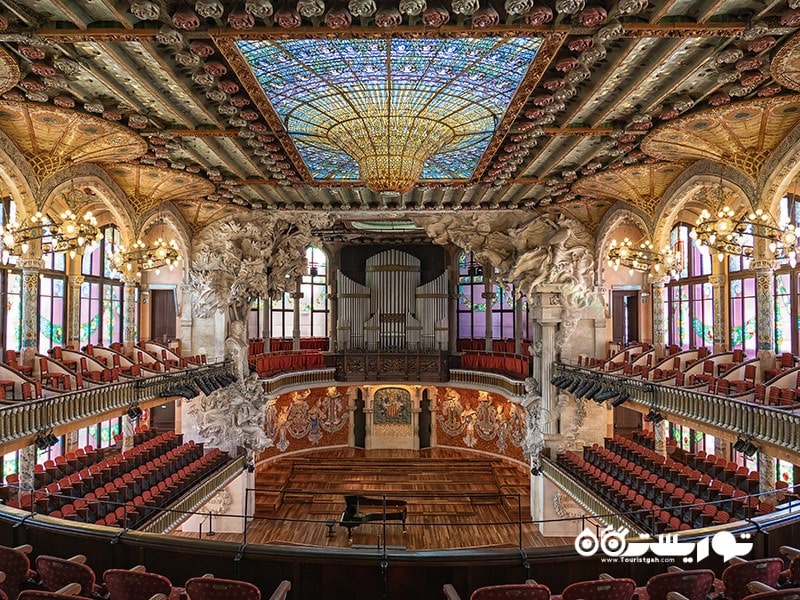 پالائو د لا موزیکا کاتالانا (Palau de la Música Catalana) 