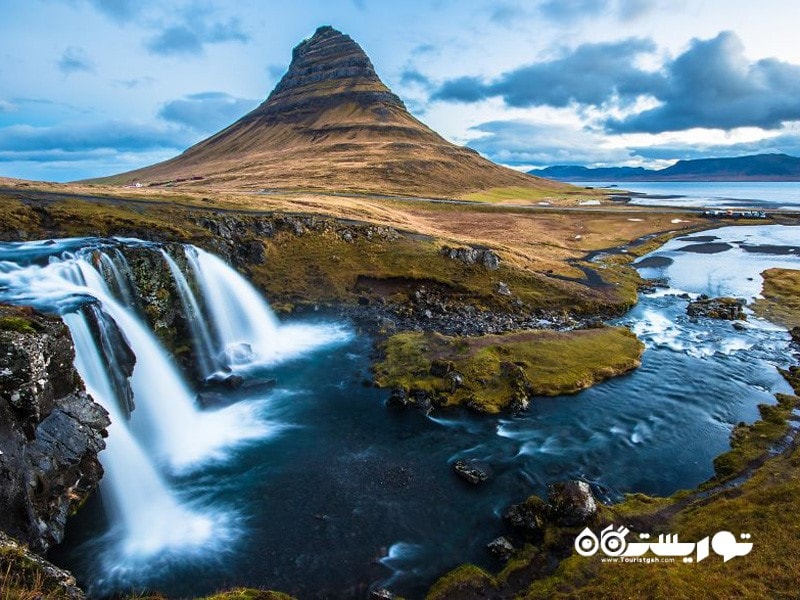 کوه کیریوفِل (Kirkjufell)، کشور ایسلند