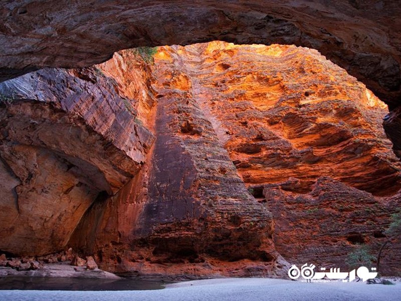 28.غار کسیدرال (Cathedral Gorge)، استرالیا