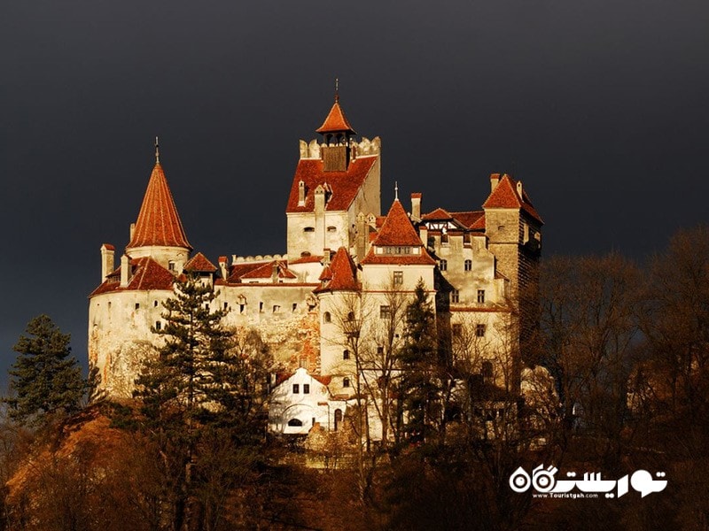 قلعه های ترسناک و تسخیر شده در جهان