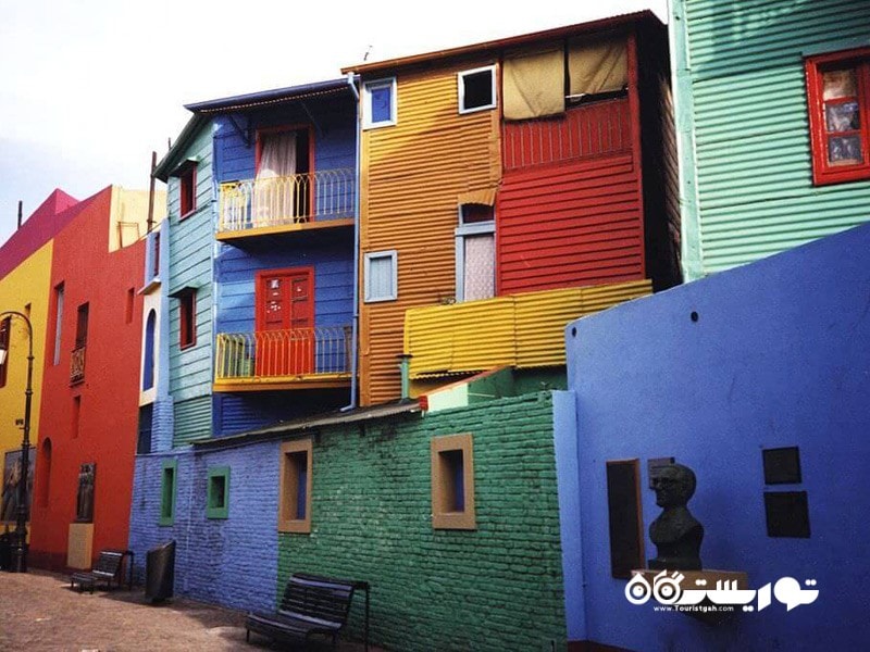 19.لا بوکا (La Boca)، بوینس آیرس (Buenos Aires) در کشور آرژانتین