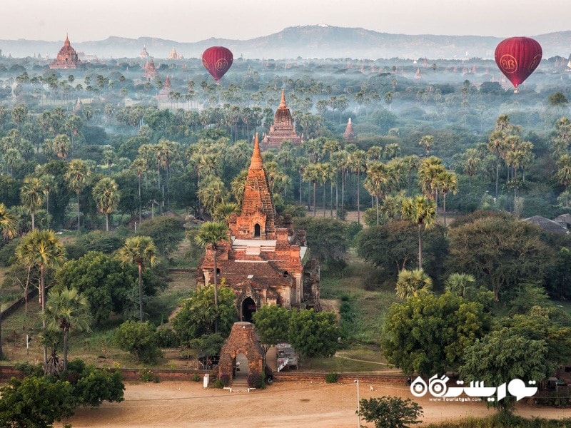 25. بالن سواری بر فراز باگان (Bagan) در کشور میانمار