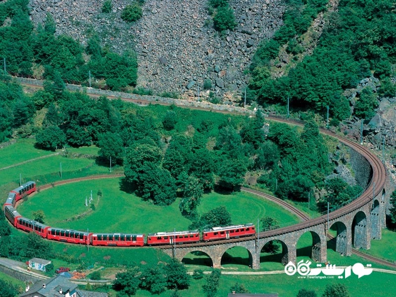 بِرنینا اِکسپرس (Bernina Express) 