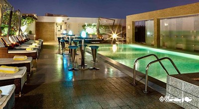 استخر روباز  هتل نووتل سوئیتز دبی مال آو امارات