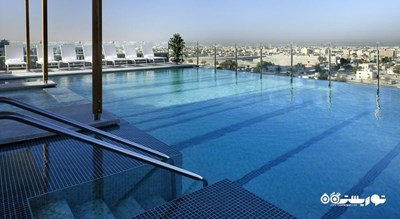 نمای استخر روباز هتل نسیما رویال