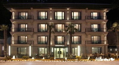 نمای شب هتل سنترال پالاس بسفروس