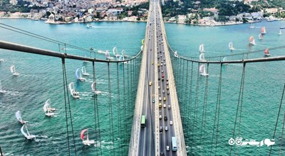 سرگرمی سفر تفریحی بسفروس با یات (نوعی قایق تفریحی) شهر ترکیه کشور استانبول
