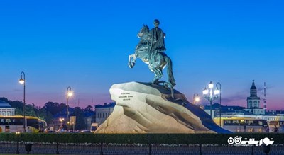  میدان سنا (تندیس سوارکار برنزی) شهر روسیه کشور سن پترزبورگ